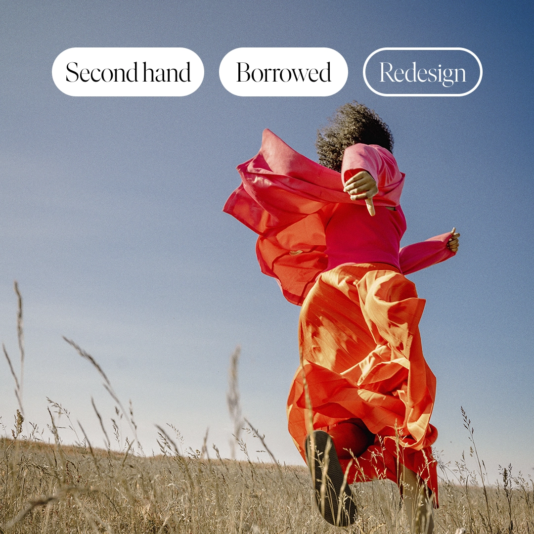 Woman in orange dress running across a field and a menu displayed at the top - Ny Studio